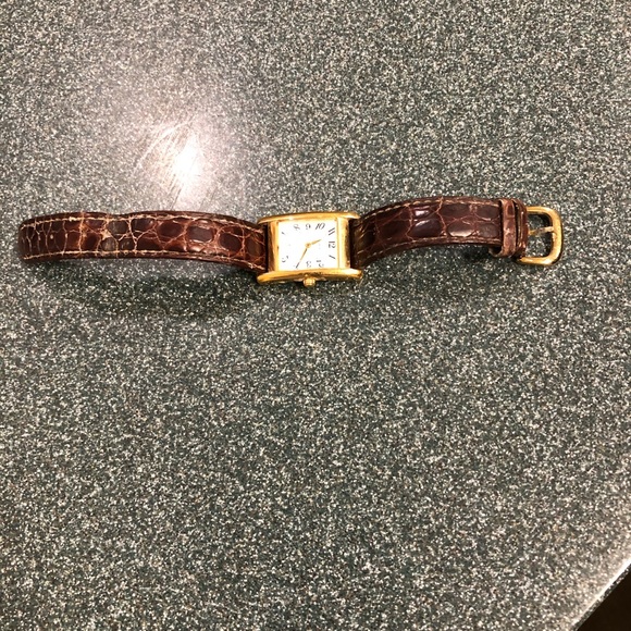 Coach tank watch ( preowned ) used few times - Picture 3 of 3